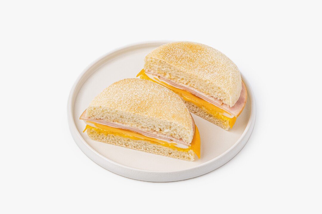 Egg and cheese breakfast sandwich